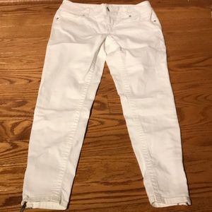 Juniors White Skinny Jeans
